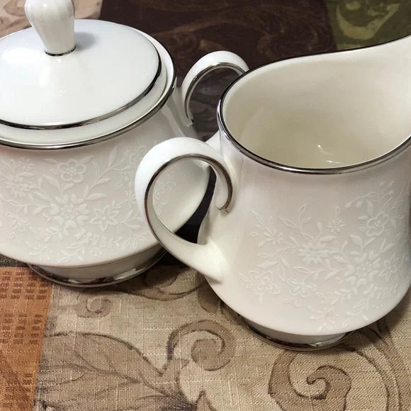 ⭐️Beautiful⭐️17 pcs of Vintage Noritake  Dinnerware - Picture 11 of 13